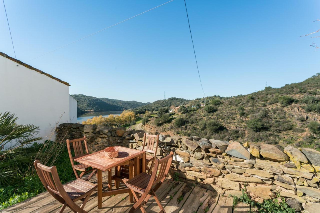 Puerto de la Laja Casa De Las Letrinas Baja, 2 Habt 5 Mas 1 Pers Max Chimenea Con Horno מראה חיצוני תמונה